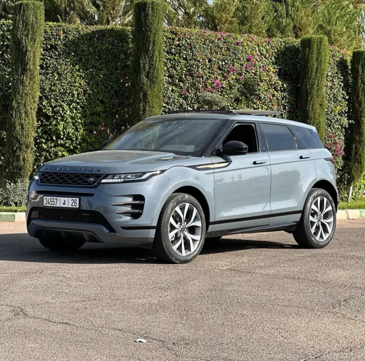 R.R EVOQUE detail
