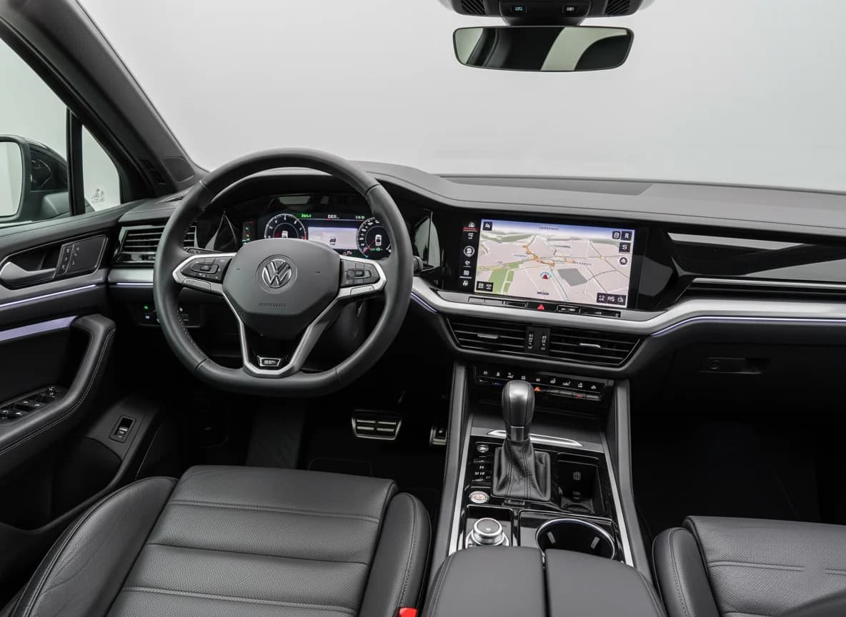 TOUAREG FULL luxury detail 1